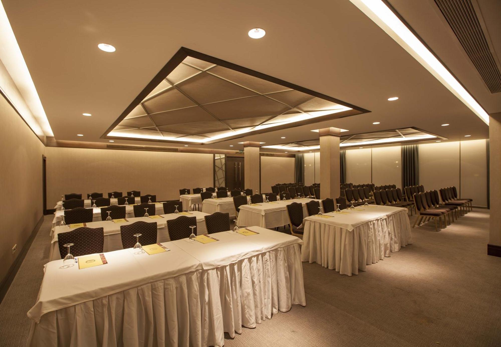 Grand Hotel Gaziantep Kültér fotó