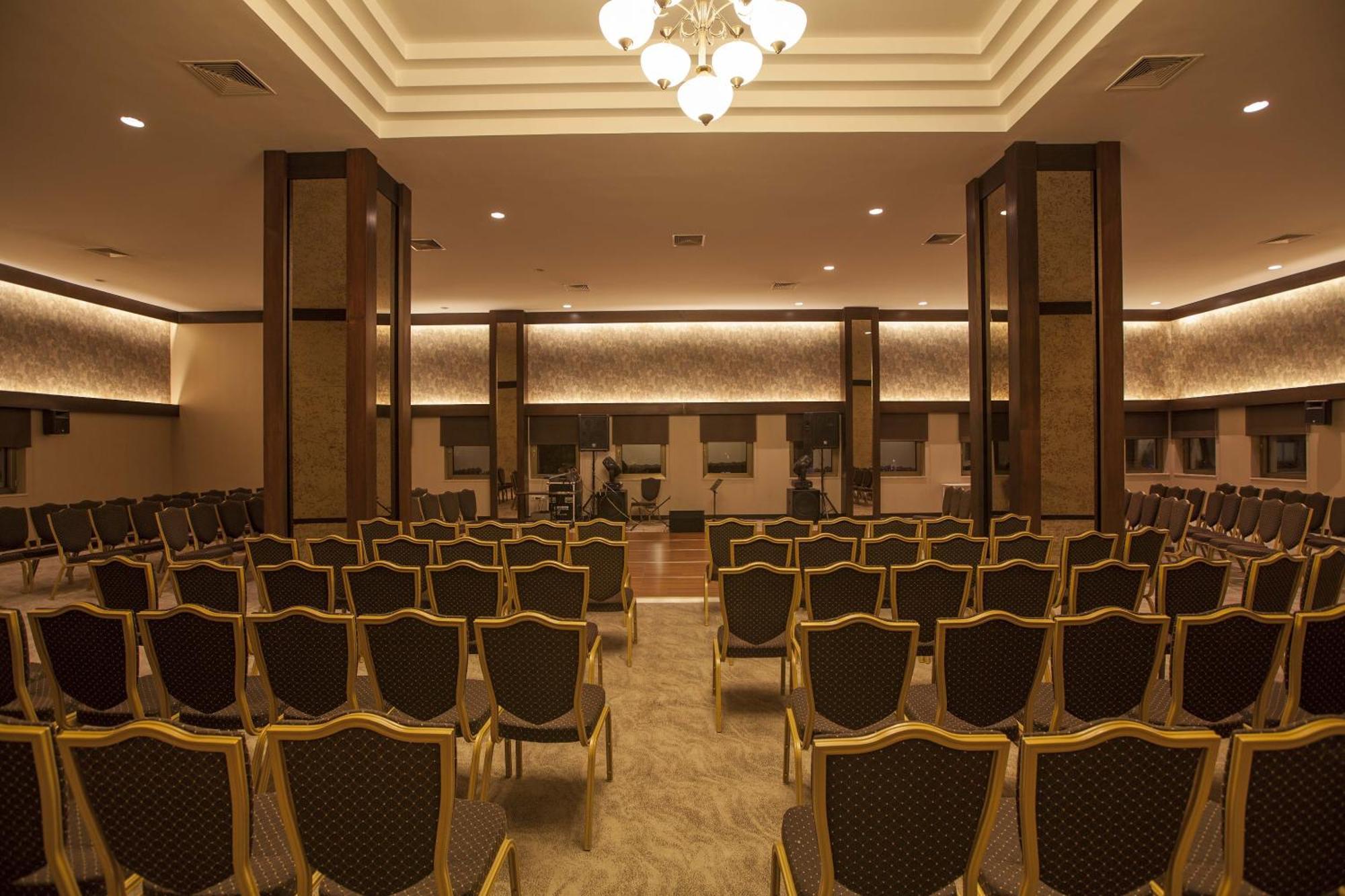 Grand Hotel Gaziantep Kültér fotó